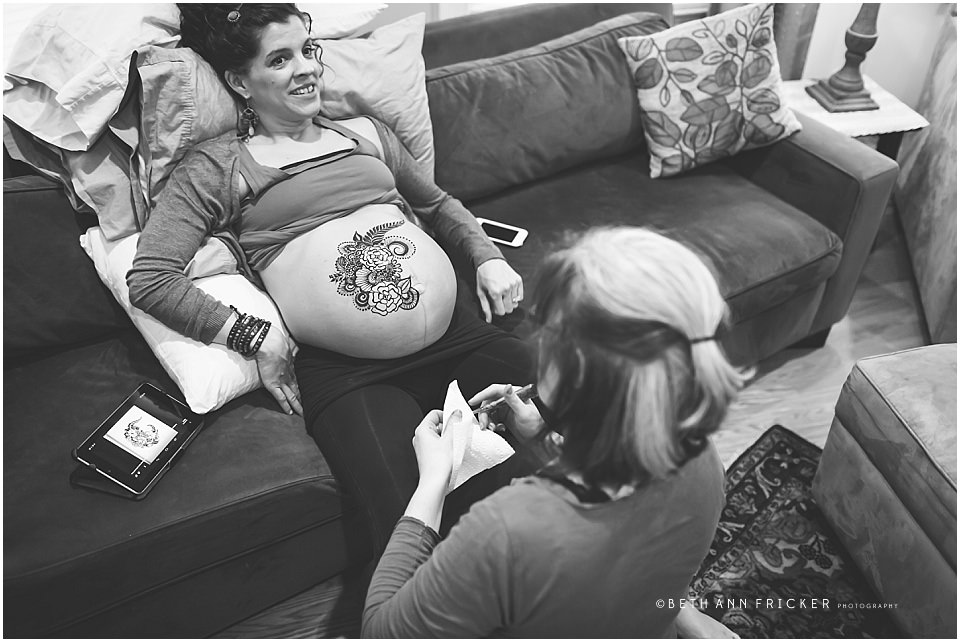 Boston maternity photographer henna party