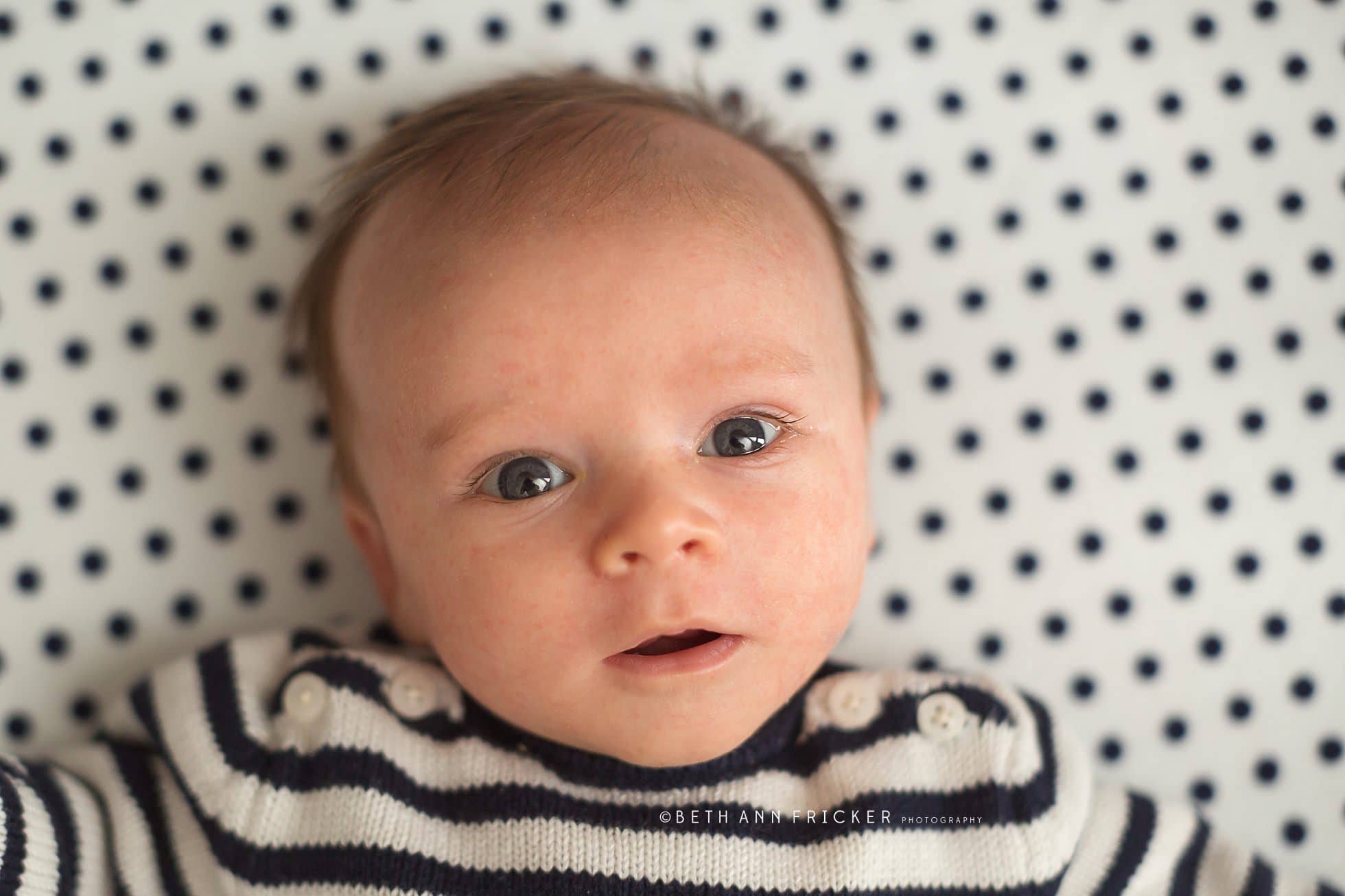 baby face boston newborn lifestyle photographer