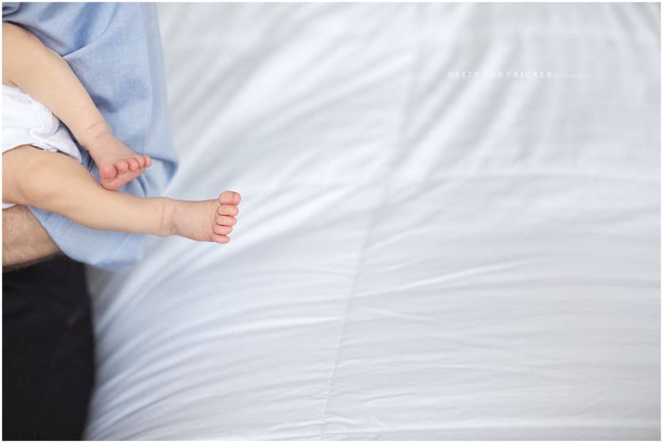 baby toes boston newborn lifestyle photographer