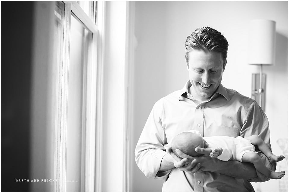 dad holidng baby boston newborn lifestyle photographer