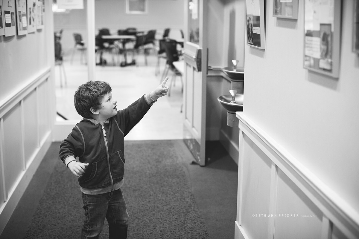preschool art show boston lifestyle photographer_