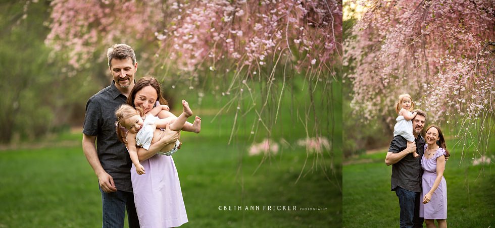 mo and daughter playing boston family photographer spring photos_0010