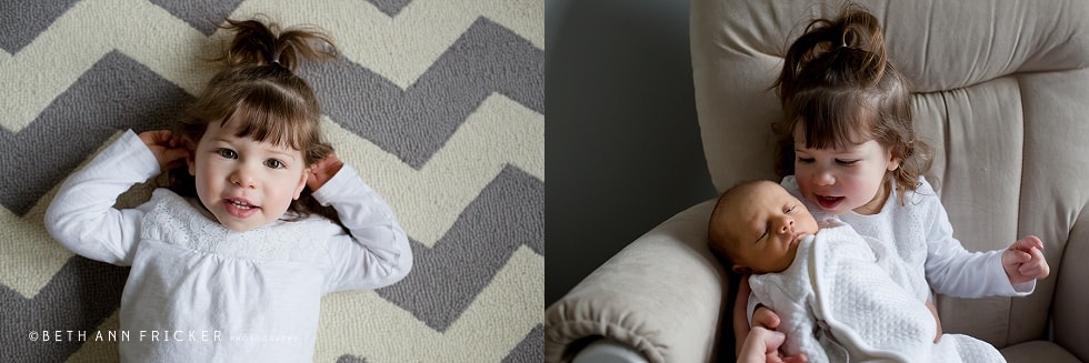 baby with big sister north shore newborn lifestyle photographer