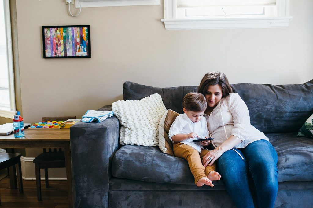 mom with big brother Medford newborn photographer 