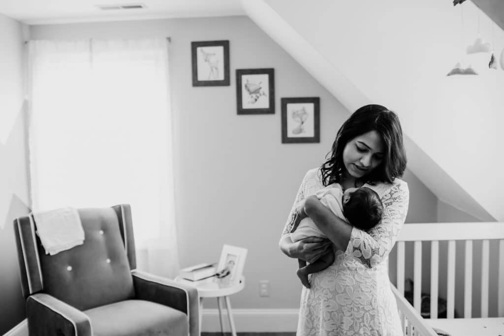 mom adoring newborn arlington baby photographer