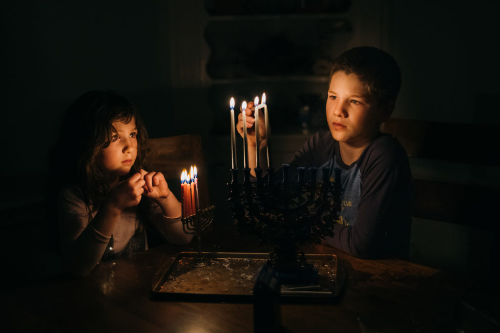 lighting the Hanukah candles